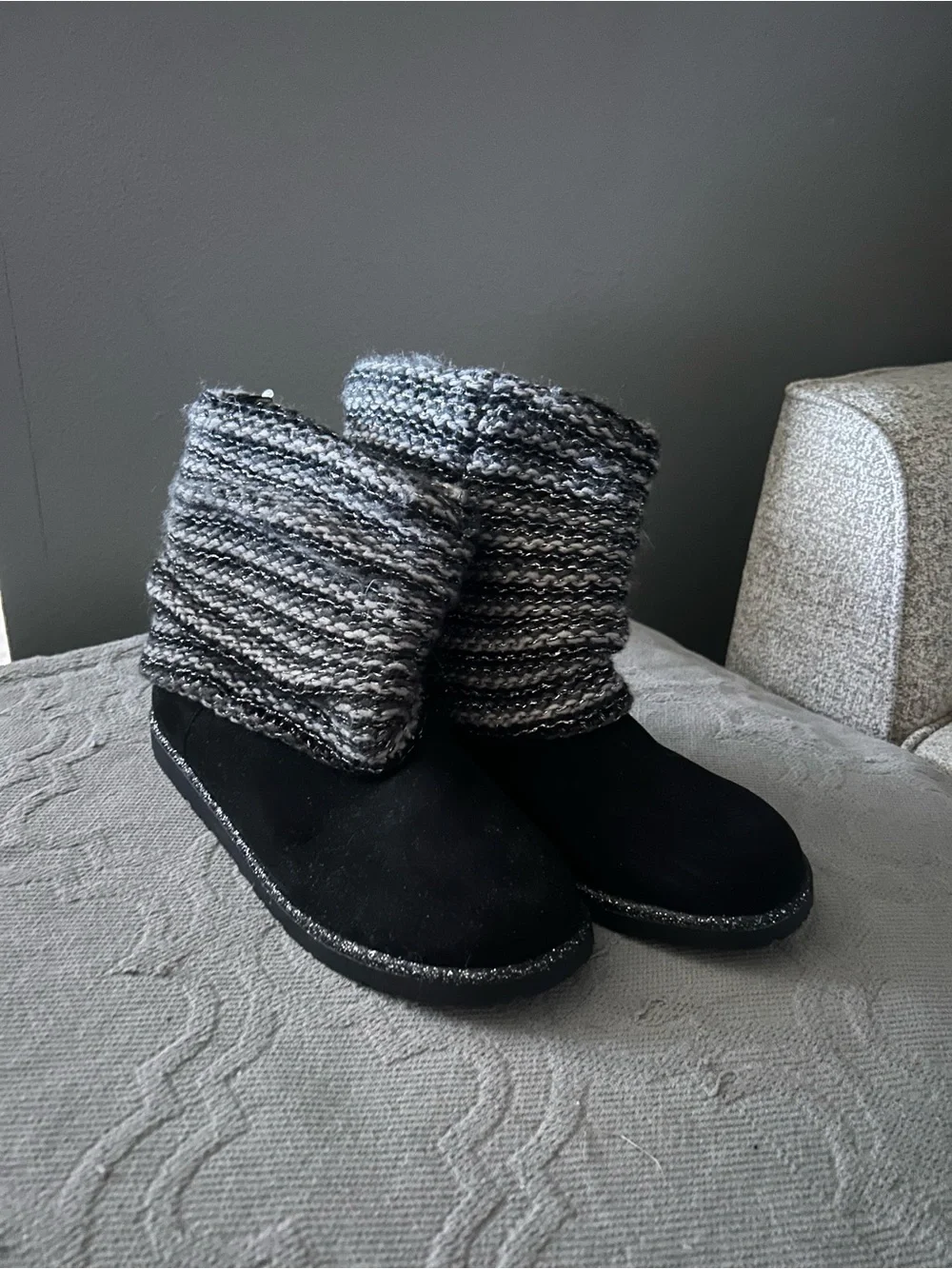 Kids Knit Cuff Black Winter Boots